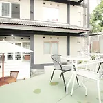 Oyo 260 Home 33