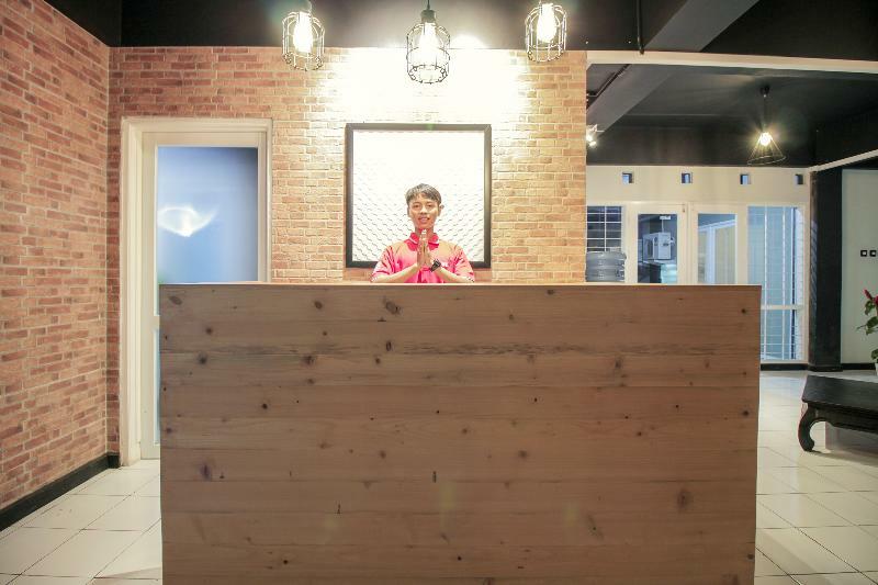 Oyo 260 33 Hotel
